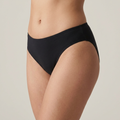 Culotte Bikini classique coloris Noir, portée